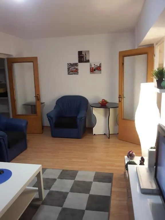 Casa Poporului Apartment 부쿠레슈티 0*,